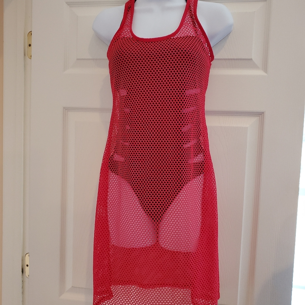 FISHNET COVERUP - Picture 2 of 3
